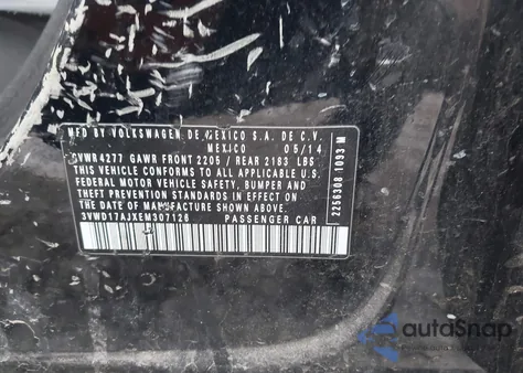 2014 Volkswagen Jetta 1.8T Se z USA, uszkodzony, nr VIN 3VWD17AJXEM307126